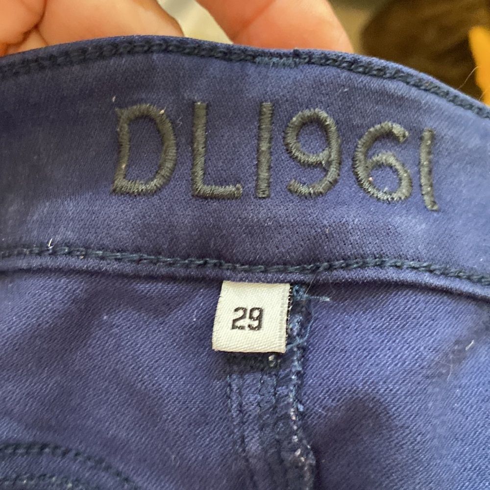 DL 1961 Jeans Size 29 Florence Mirabel Cropped with White Accents - Picture 11 of 13